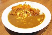 チキンカツ+チーズカレー